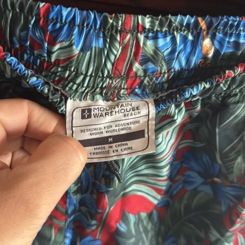 Mountain Warehouse Beach Tropical Floral Men's Size Medium Swim Trunks Shorts
